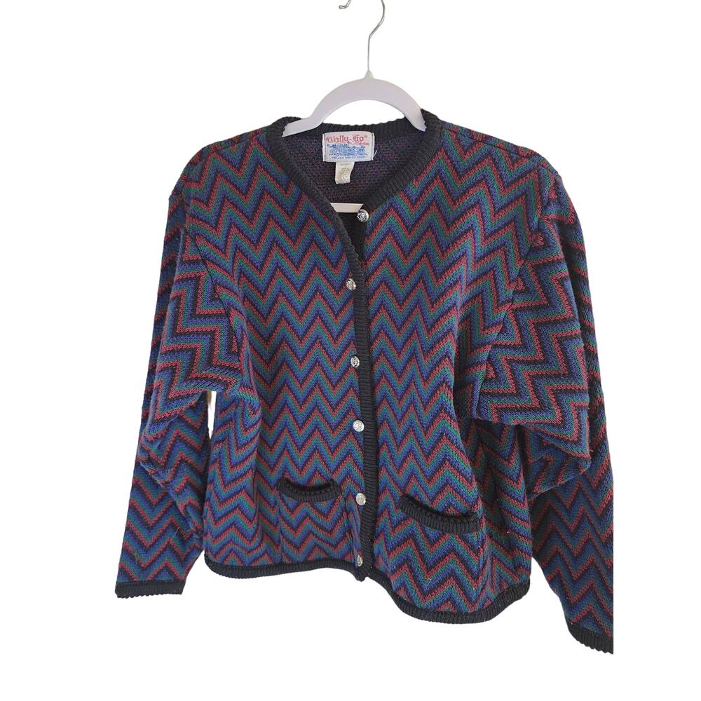 TALLY HO VTG Blue Red Green Chevron Print Button Up Waist Length Cardigan LARGE
